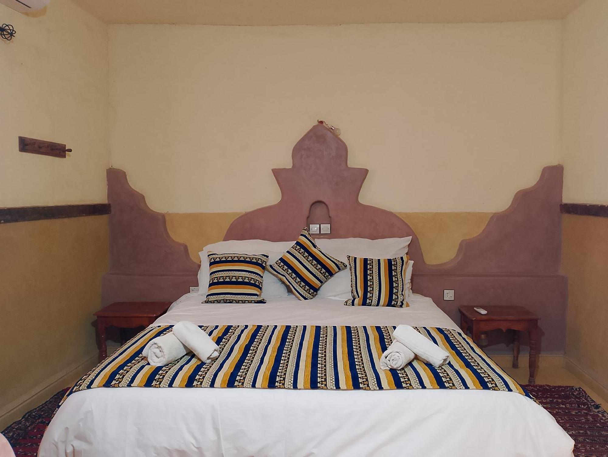Hotel Riad Oasis Merzuga Kültér fotó
