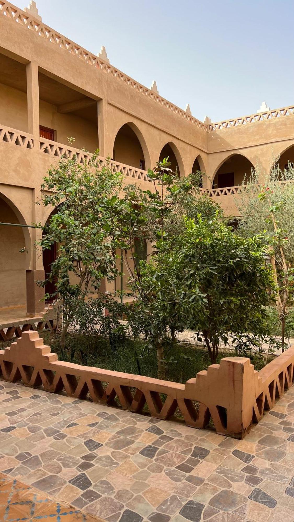 Hotel Riad Oasis Merzuga Kültér fotó